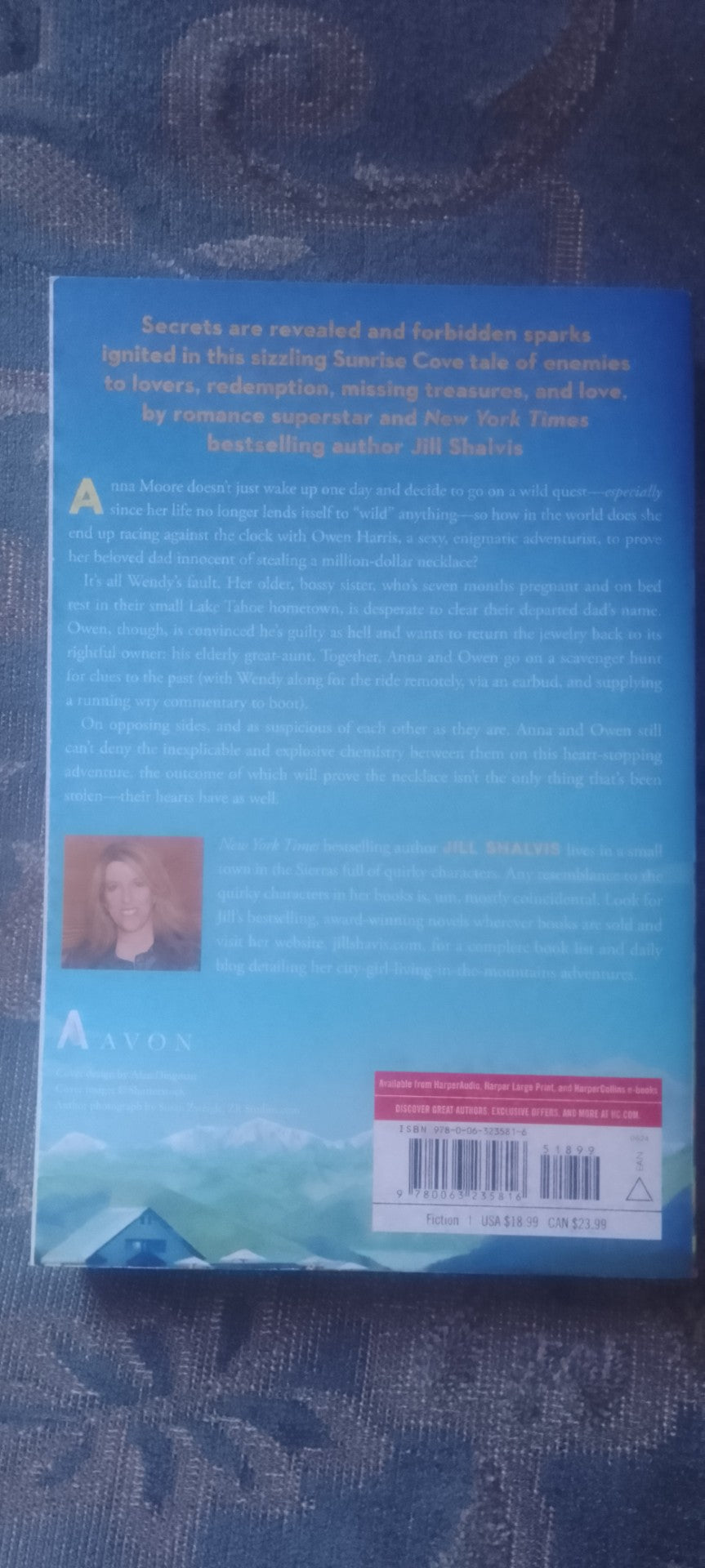 The Summer Escape: A Novel (The Sunrise Cove Series, 6) by Jill Shalvis