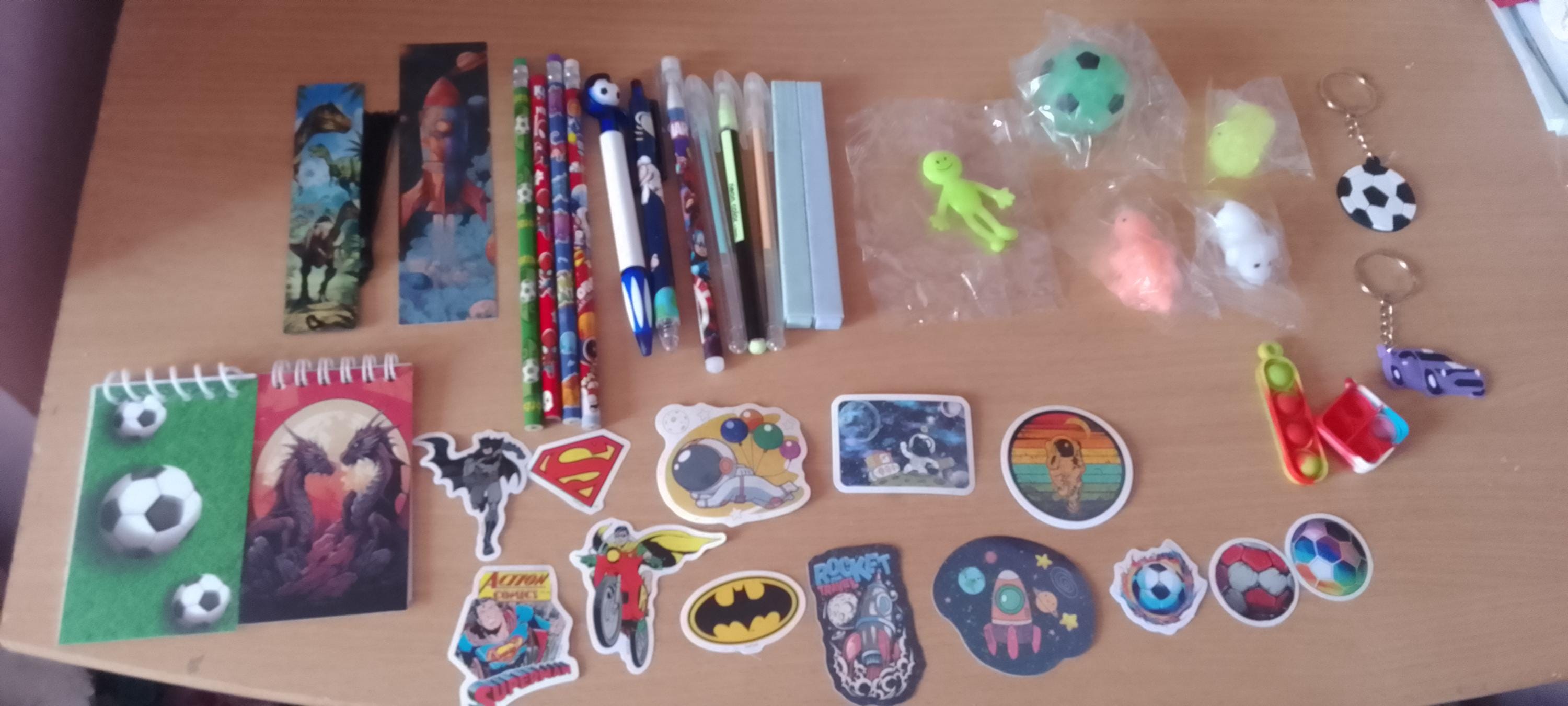 Boy's Themed Mystery Scoops